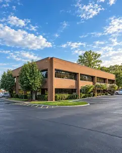 Brick office building used to illustrate 3LS Work Spaces at Perimeter Park in Nashville